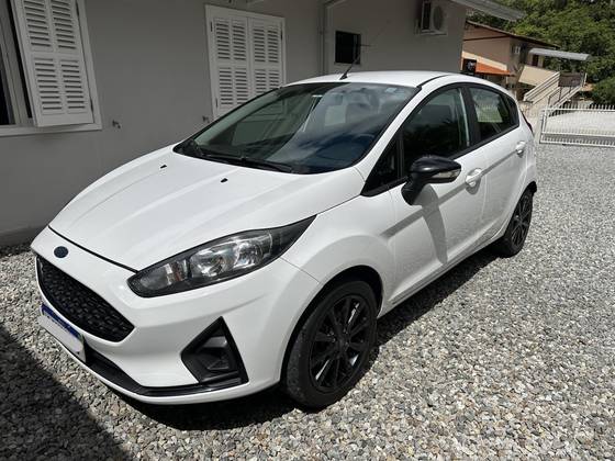 FORD FIESTA 1.6 TI-VCT FLEX SE STYLE MANUAL FORD FIESTA 1.6 TI-VCT FLEX SE STYLE MANUAL